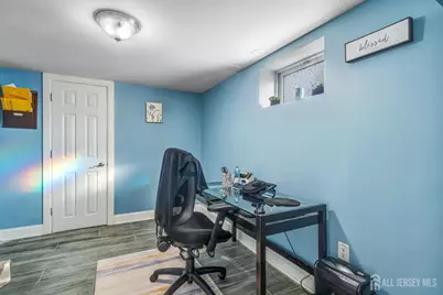 237 Carolyn Avenue, Colonia, NJ 07067 - Photo 22