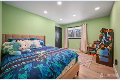 34 Sandalwood Drive, East Brunswick Township, NJ 08816 - Photo 26