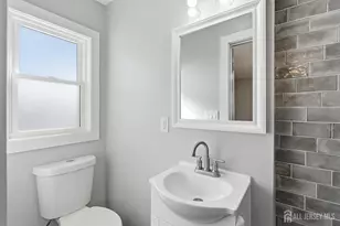 19 Evelyn Ct, Maplewood, NJ 07040 - Photo 8