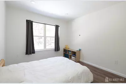 42 Pennsbury Way, East Brunswick Township, NJ 08816 - Photo 14