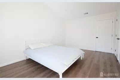 42 Pennsbury Way, East Brunswick Township, NJ 08816 - Photo 20