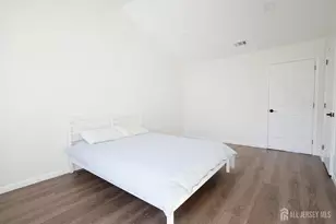 42 Pennsbury Way, East Brunswick Township, NJ 08816 - Photo 20