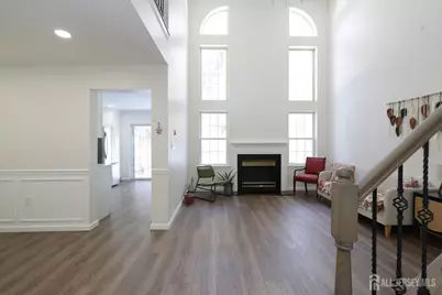 42 Pennsbury Way, East Brunswick Township, NJ 08816 - Photo 4