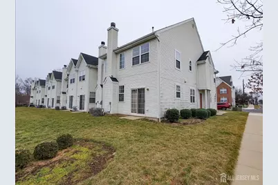 202 Alder Court, New Brunswick, NJ 08901 - Photo 24