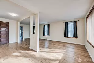 98 Trieste St, Iselin, NJ 08830 - Photo 4