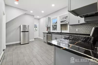 29 S 2nd Avenue S, Highland Park, NJ 08904 - Photo 20