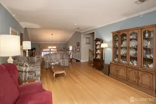 3 Hummingbird Ln, Edison, NJ 08820 - Photo 8