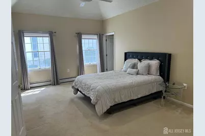 31 Sherwood Drive, Monroe Township, NJ 08831 - Photo 4