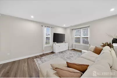 66 American Way, Aberdeen Township, NJ 07721 - Photo 6