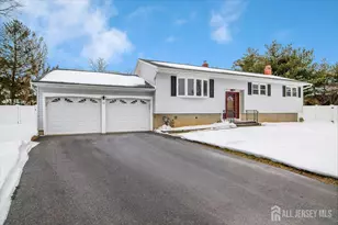 10 Elizabeth Ct, Edison, NJ 08817 - Photo 1