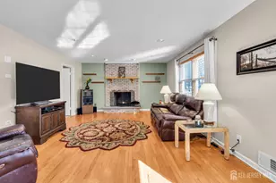 15 Walnut Ct, Old Bridge Township, NJ 07747 - Photo 10