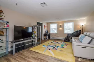 217 Mayflower Way, Monroe Township, NJ 08831 - Photo 2