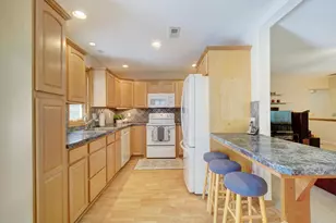 [Address not provided], Edison, NJ 08817 - Photo 16