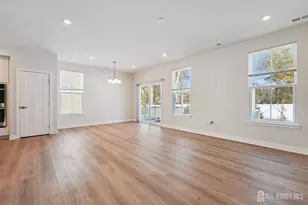 20 Owen Ct, Franklin Township, NJ 08873 - Photo 10