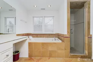 38 Longfellow Dr, Colonia, NJ 07067 - Photo 20