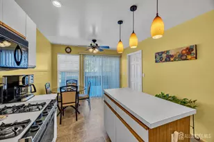 21 Hendricks Ct, Sayreville, NJ 08872 - Photo 18