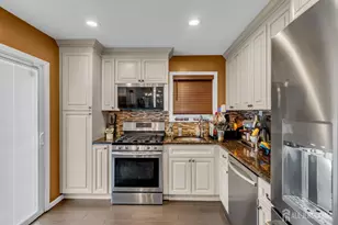 63 Daniel St, Carteret, NJ 07008 - Photo 10