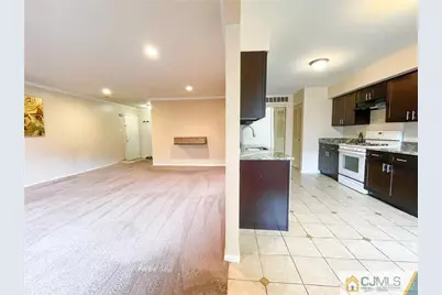 410 Edison Glen Terrace, Edison, NJ 08837 - Photo 2