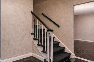 52 Yorktown Rd, East Brunswick Township, NJ 08816 - Photo 4