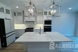 614 Fremont Dr, Manalapan Township, NJ 07726 - Photo 4