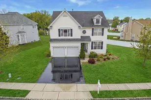 13 Skurka Ct, Sayreville, NJ 08872 - Photo 1