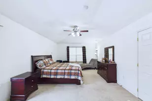 13 Skurka Ct, Sayreville, NJ 08872 - Photo 16