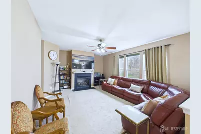 13 Skurka Court, Sayreville, NJ 08872 - Photo 12