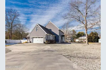 702 Radcliffe Road, Lacey Township, NJ 08734 - Photo 4