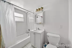 26 S Michael St, Fords, NJ 08863 - Photo 6