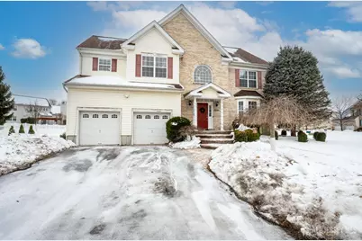 9 Princeton Highlands Boulevard, Franklin Township, NJ 08540 - Photo 2