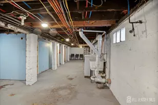 111 Center St, Metuchen, NJ 08840 - Photo 30