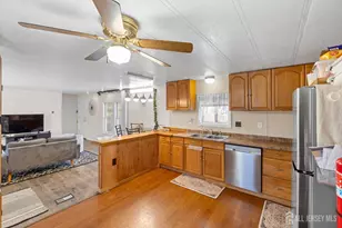 28 Dickens Rd, North Brunswick Township, NJ 08902 - Photo 12