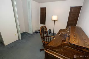 15 Hearthstone Dr, Edison, NJ 08820 - Photo 16