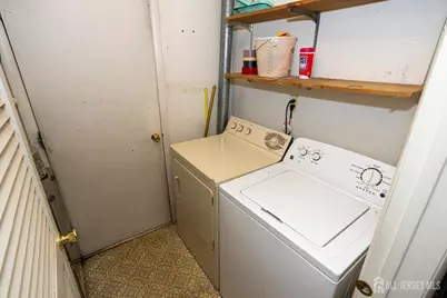 15 Hearthstone Drive, Edison, NJ 08820 - Photo 14