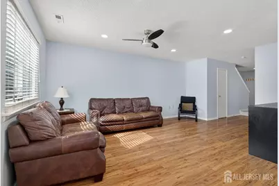 136 Hampshire Drive, Plainsboro Township, NJ 08536 - Photo 6