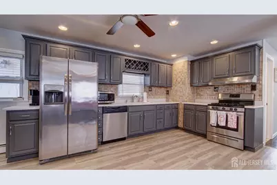 716 Barron Avenue, Woodbridge Township, NJ 07095 - Photo 4