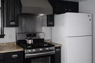 556 Compton Ave, Perth Amboy, NJ 08861 - Photo 12