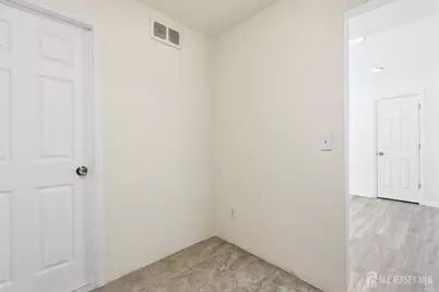 125 College Drive, Edison, NJ 08817 - Photo 8