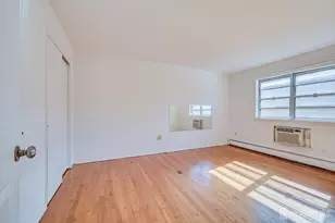 55 Gill Ln, Iselin, NJ 08830 - Photo 12