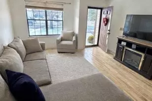 32 Dogwood Dr, Edison, NJ 07820 - Photo 2