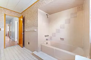 124 Belgrove Dr, Kearny, NJ 07032 - Photo 30