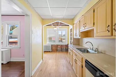 124 Belgrove Drive, Kearny, NJ 07032 - Photo 16