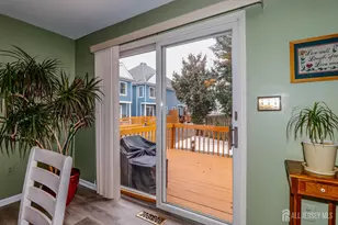 18 Mulberry Ln, Metuchen, NJ 08840 - Photo 12