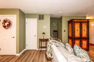 18 Mulberry Ln, Metuchen, NJ 08840 - Photo 10