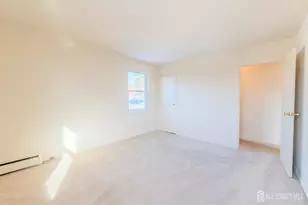 21 York Dr, Edison, NJ 08817 - Photo 14