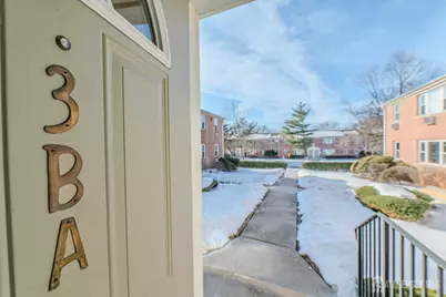 21 York Drive #3B, Edison, NJ 08817 - Photo 2