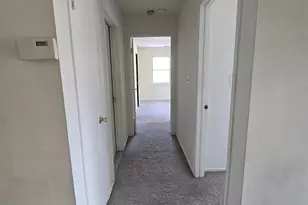 198 Sierra Ct, Woodbridge Township, NJ 07095 - Photo 6