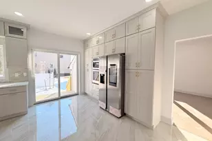 46 Foyer St, Edison, NJ 08817 - Photo 4