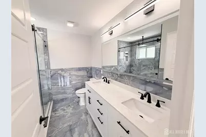 40 Foyer Street, Edison, NJ 08817 - Photo 6