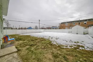 42 Mercer St, Carteret, NJ 07008 - Photo 8